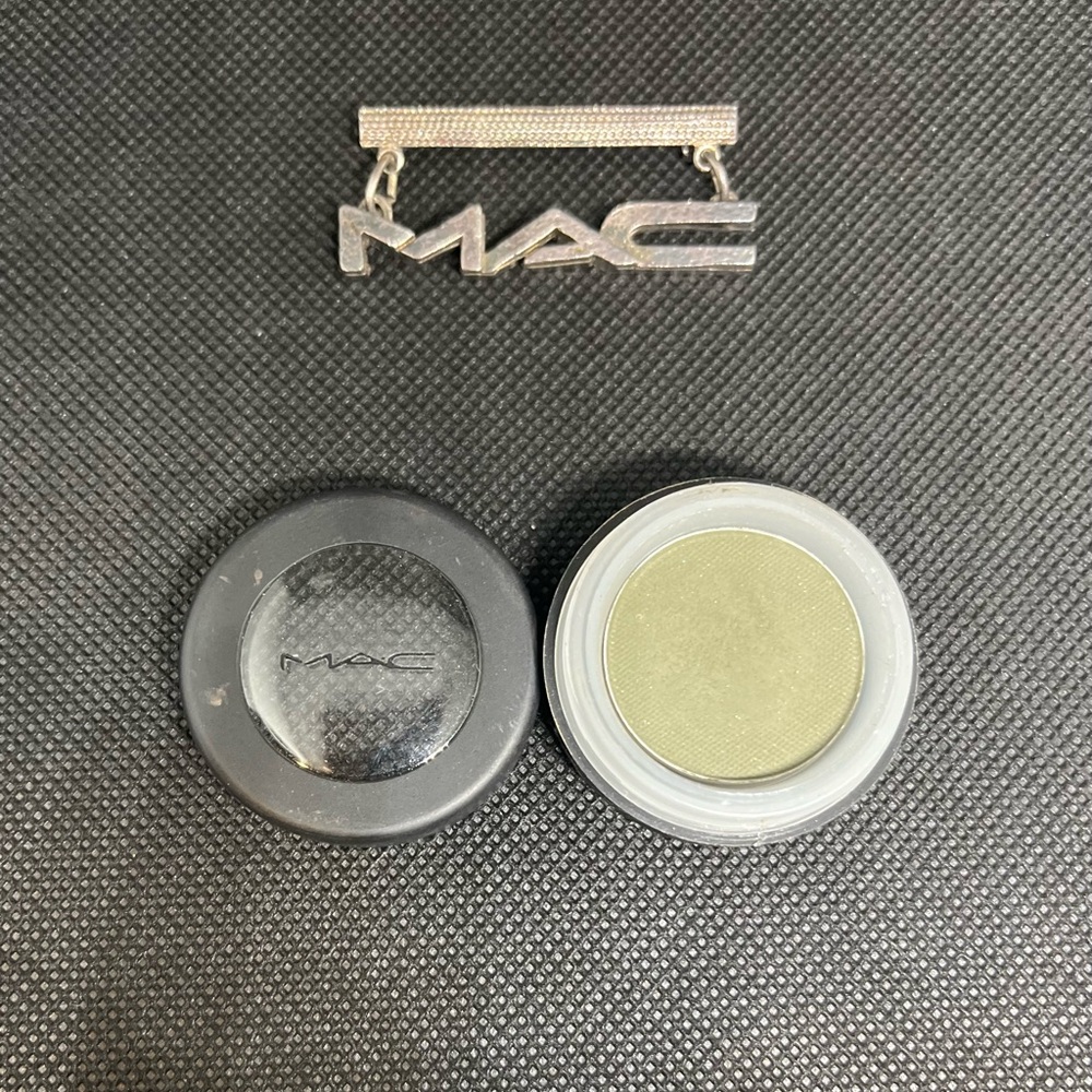 Like New Vintage 90’s MAC Velvet Eyeshadow - Color Forest - Bundle & Save